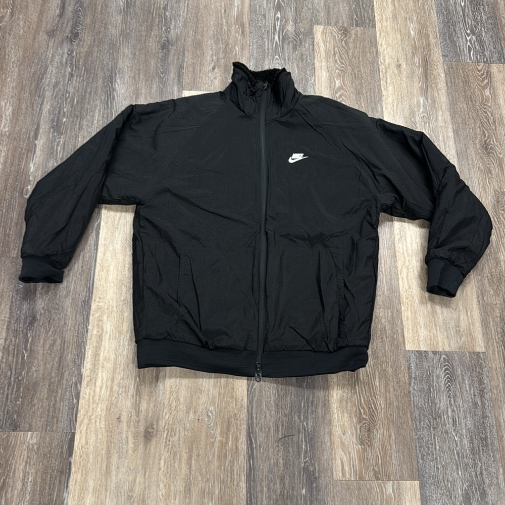 Nike Bog Swoosh Reversiblee Jacket - Picture 8 of 8